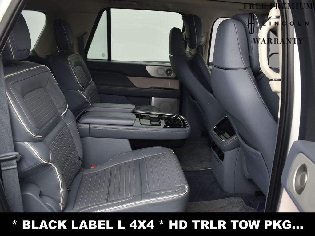 2022 Lincoln Navigator L Black Label