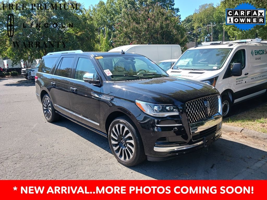 2022 Lincoln Navigator L Black Label