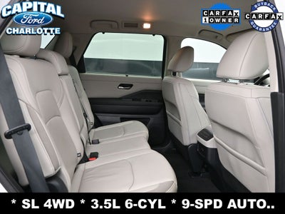 2023 Nissan Pathfinder SL