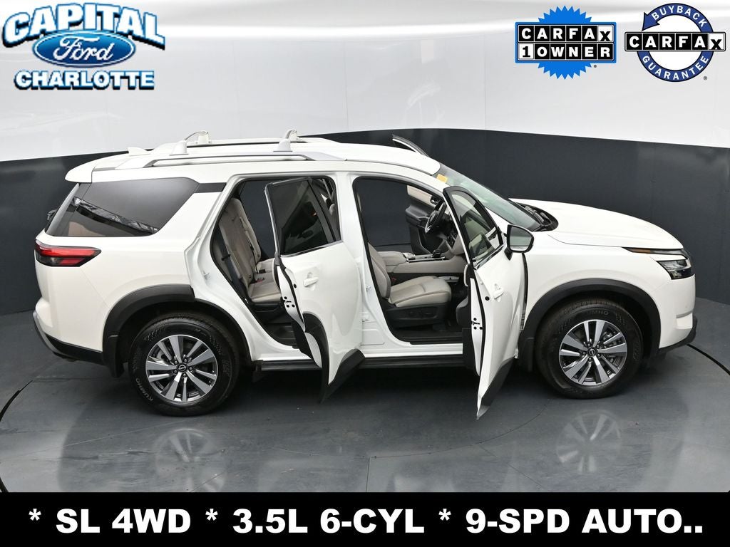 2023 Nissan Pathfinder SL