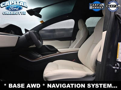 2022 Tesla Model X Base