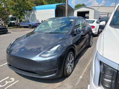2024 Tesla Model Y Long Range