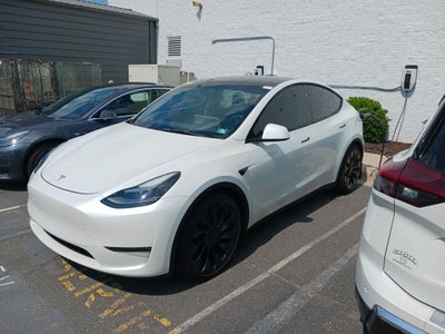 2023 Tesla Model Y Performance