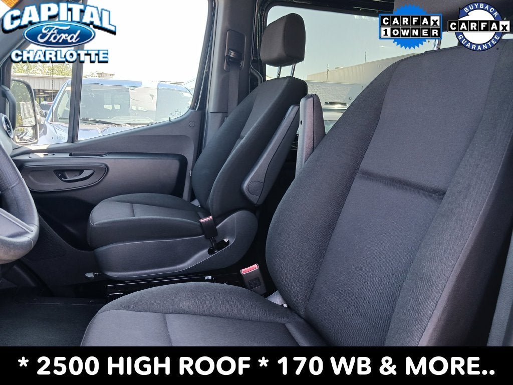 2025 Mercedes-Benz Sprinter 2500 Passenger 170 WB High Roof