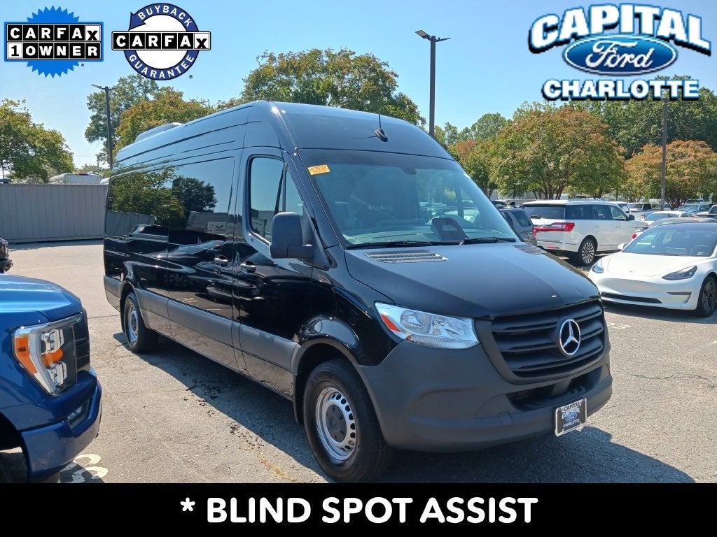 2025 Mercedes-Benz Sprinter 2500 Passenger 170 WB High Roof