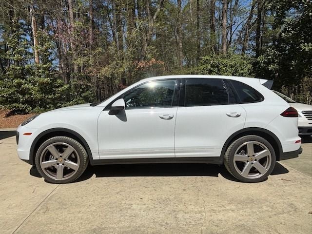 2016 Porsche Cayenne