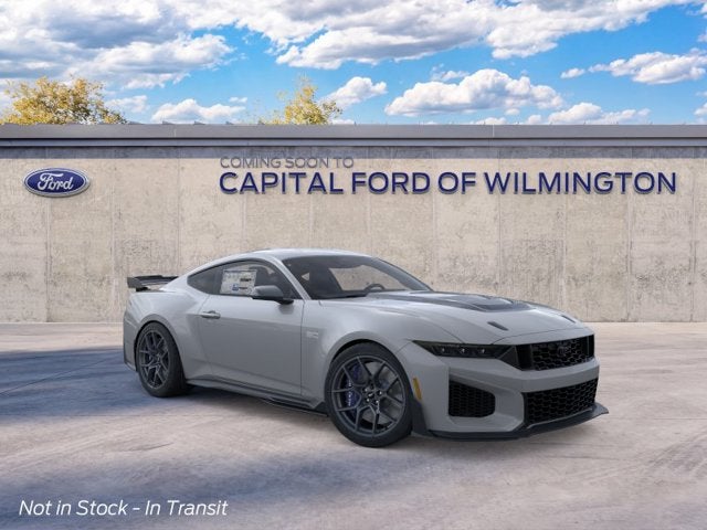 2026 Ford Mustang Dark Horse