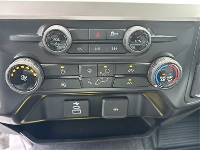 2025 Ford F-600SD XL