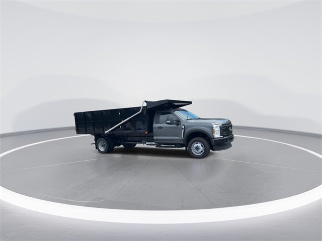 2025 Ford F-600SD XL