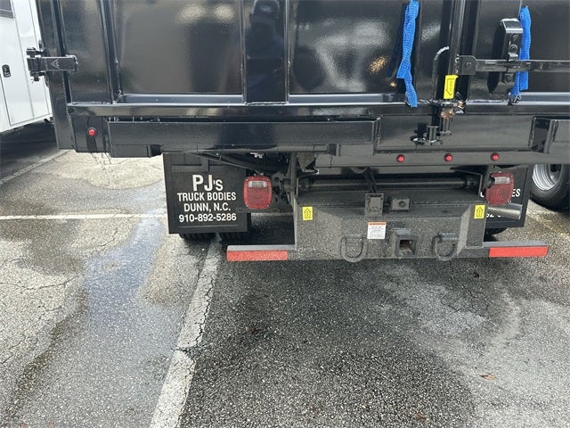 2025 Ford F-600SD XL