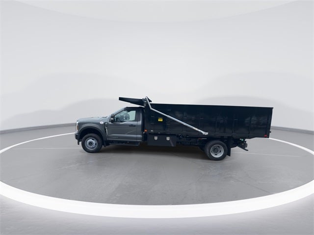 2025 Ford F-600SD XL
