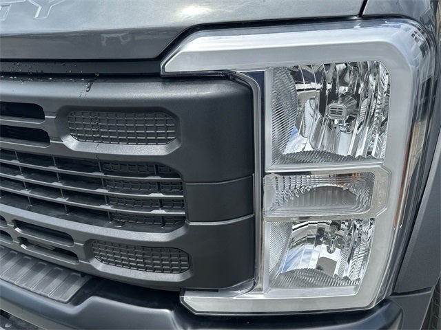 2025 Ford F-600SD XL