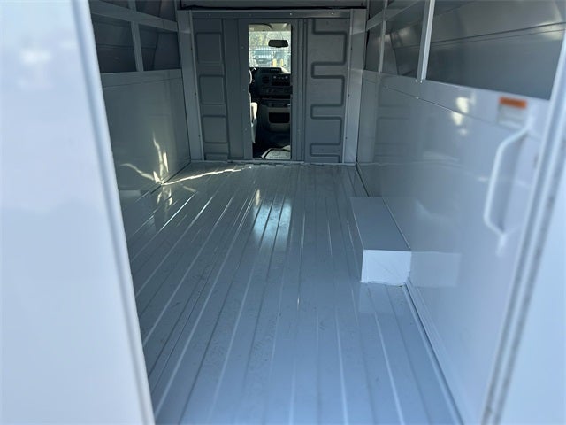 2025 Ford E-350SD Cutaway