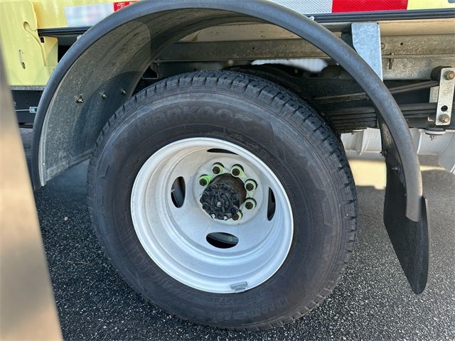 2022 Ford E-450SD Base DRW