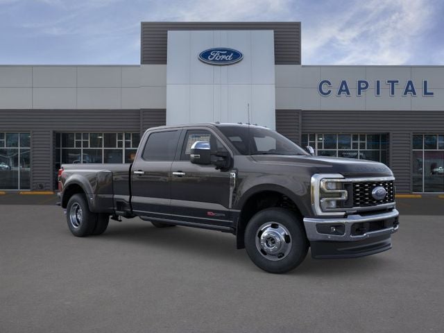 2026 Ford F-350SD Lariat DRW