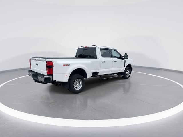 2024 Ford F-350SD Lariat DRW