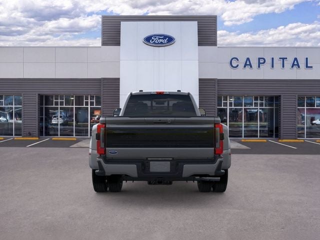 2026 Ford F-450SD Platinum DRW