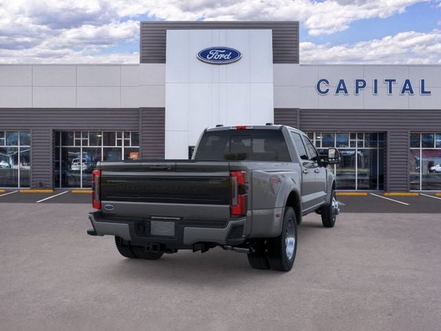 2026 Ford F-450SD Platinum DRW