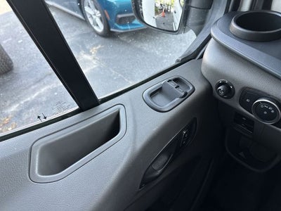 2023 Ford Transit-250 T250
