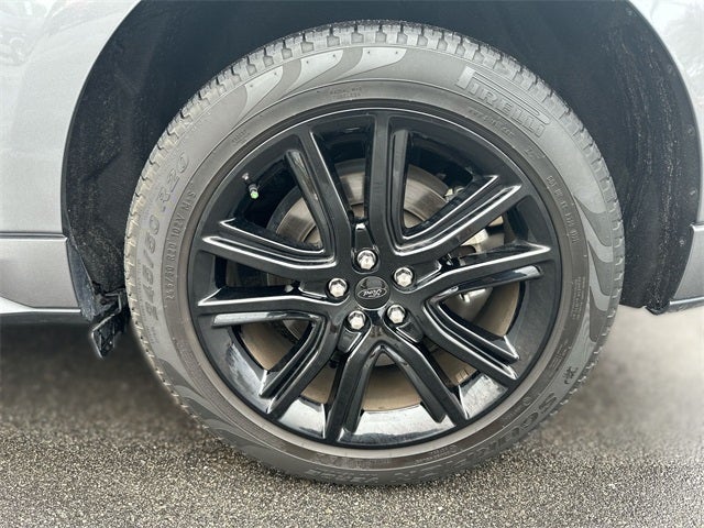 2022 Ford Edge ST Line