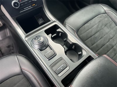 2022 Ford Edge ST Line