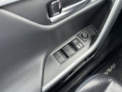 2019 Toyota RAV4 Hybrid XSE