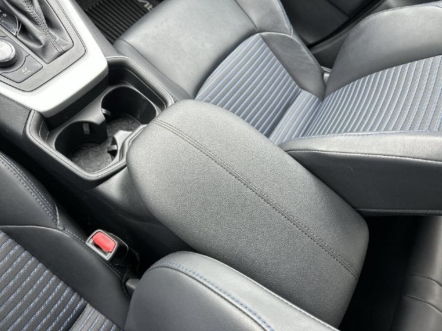 2019 Toyota RAV4 Hybrid XSE