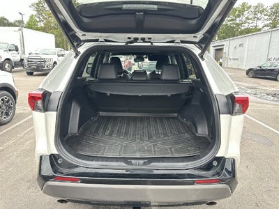2019 Toyota RAV4 Hybrid XSE