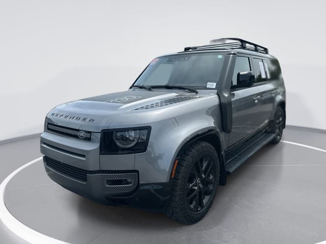 2024 Land Rover Defender 130 Outbound