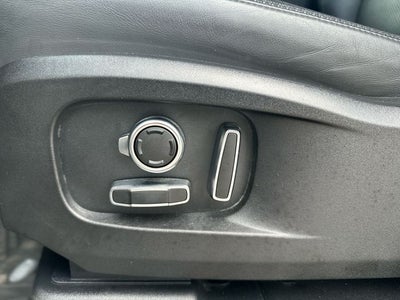 2024 Land Rover Defender 130 Outbound