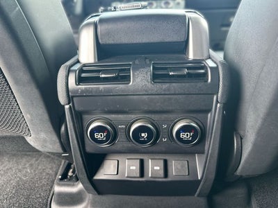 2024 Land Rover Defender 130 Outbound