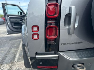 2024 Land Rover Defender 130 Outbound