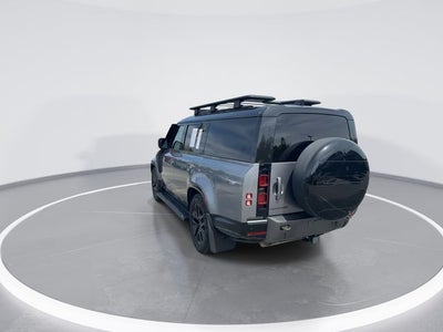2024 Land Rover Defender 130 Outbound