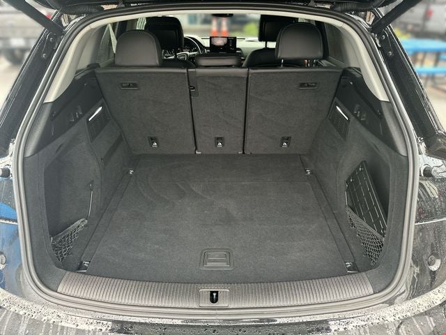 2023 Audi Q5 40 Premium quattro