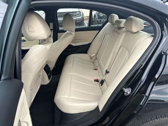 2019 BMW 3 Series 330i
