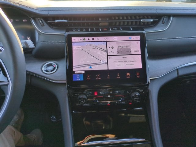 2024 Jeep Grand Cherokee L Overland