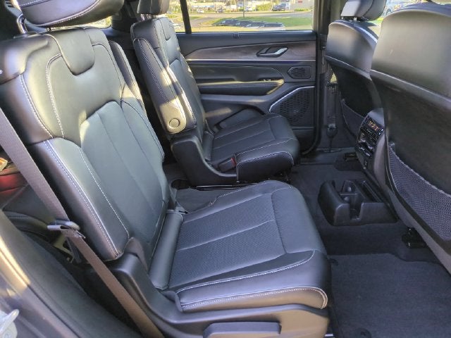 2024 Jeep Grand Cherokee L Overland
