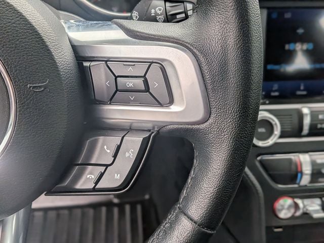 2022 Ford Mustang EcoBoost