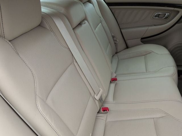 2015 Ford Taurus Limited