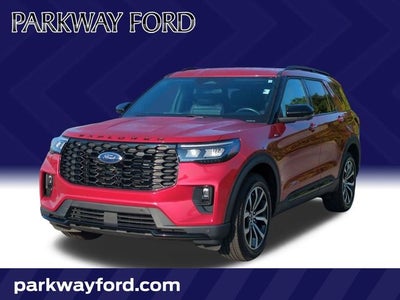 2025 Ford Explorer ST-Line