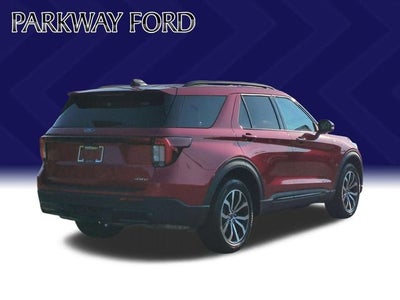 2025 Ford Explorer ST-Line
