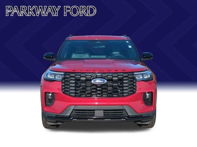 2025 Ford Explorer ST-Line