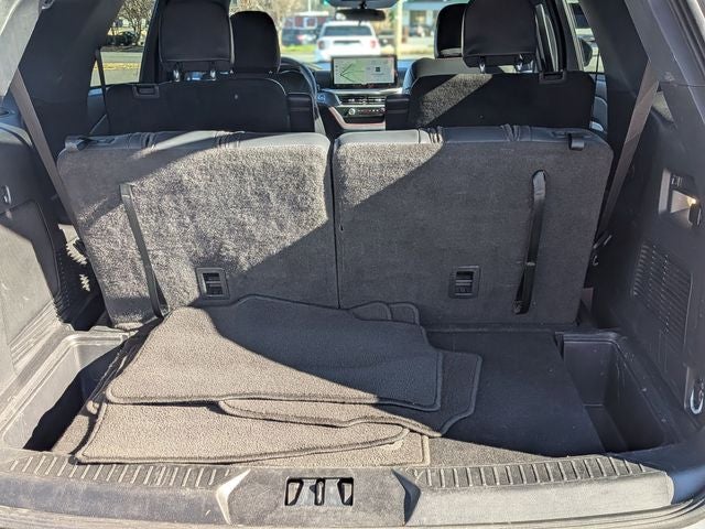 2025 Ford Explorer ST-Line 300A