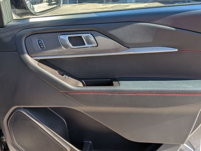 2025 Ford Explorer ST-Line 300A