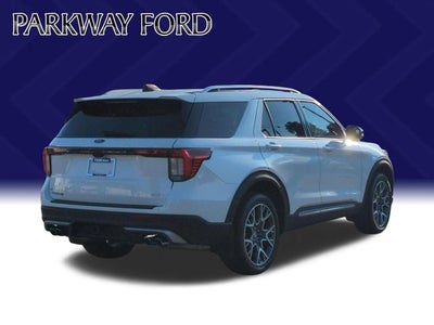 2025 Ford Explorer Platinum