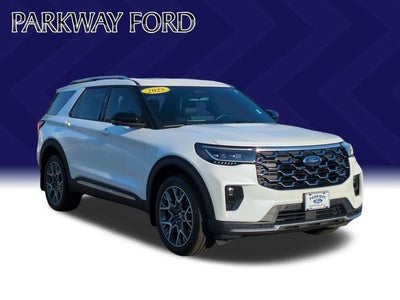 2025 Ford Explorer Platinum
