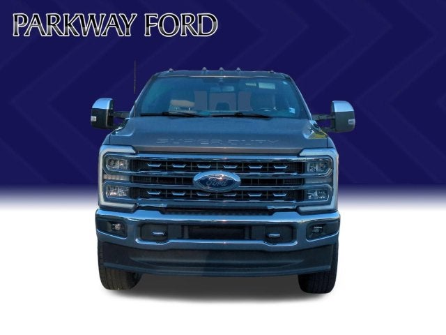 2023 Ford F-350SD Lariat