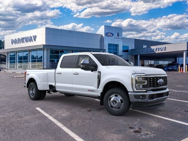 2026 Ford F-350SD Lariat DRW