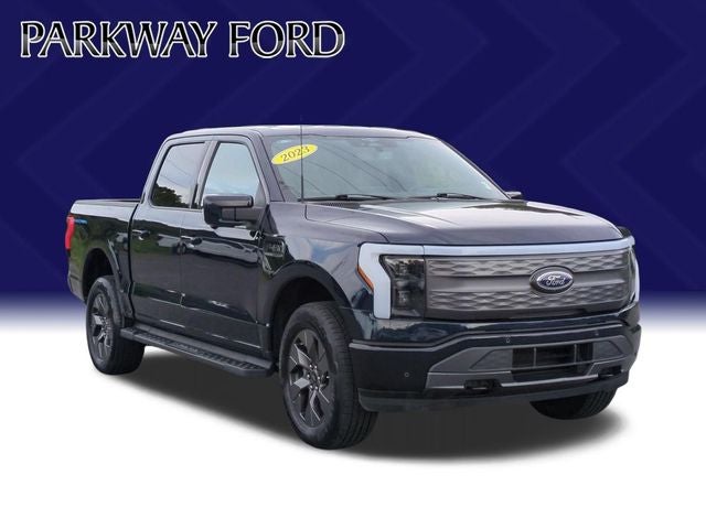 2023 Ford F-150 Lightning Lariat