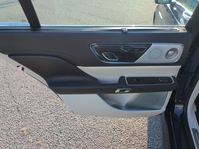 2018 Lincoln Continental Black Label